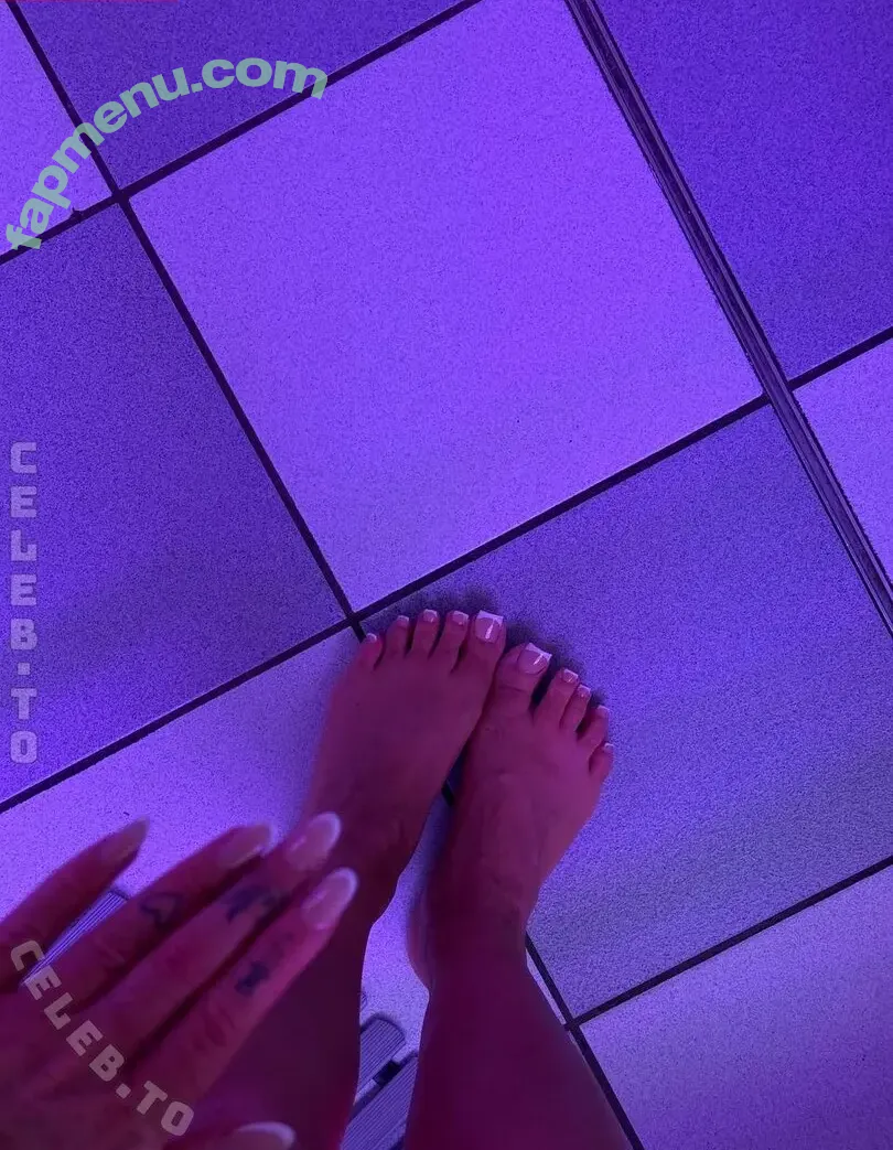 1tskimmyxo nude photo #0055 (imcutekim / kim.possiblee)