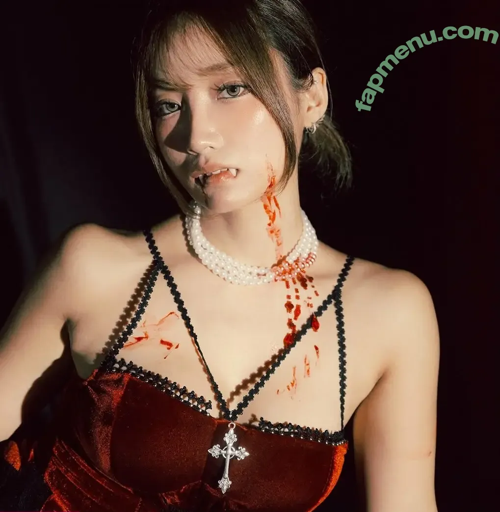 2xzxzxz2 nude photo #0880 (Soi)