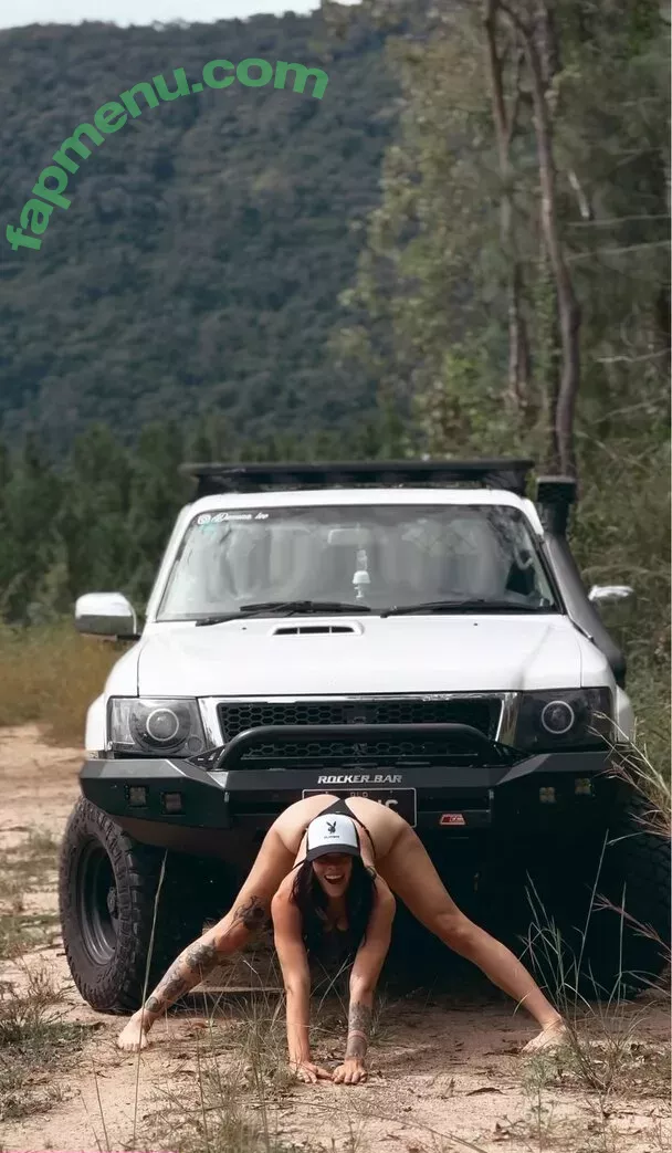 4x4froad nude photo #0043 (Annelisehope19 / TrucK & Car Girls / doubledoffroad / yogirlcassjax)