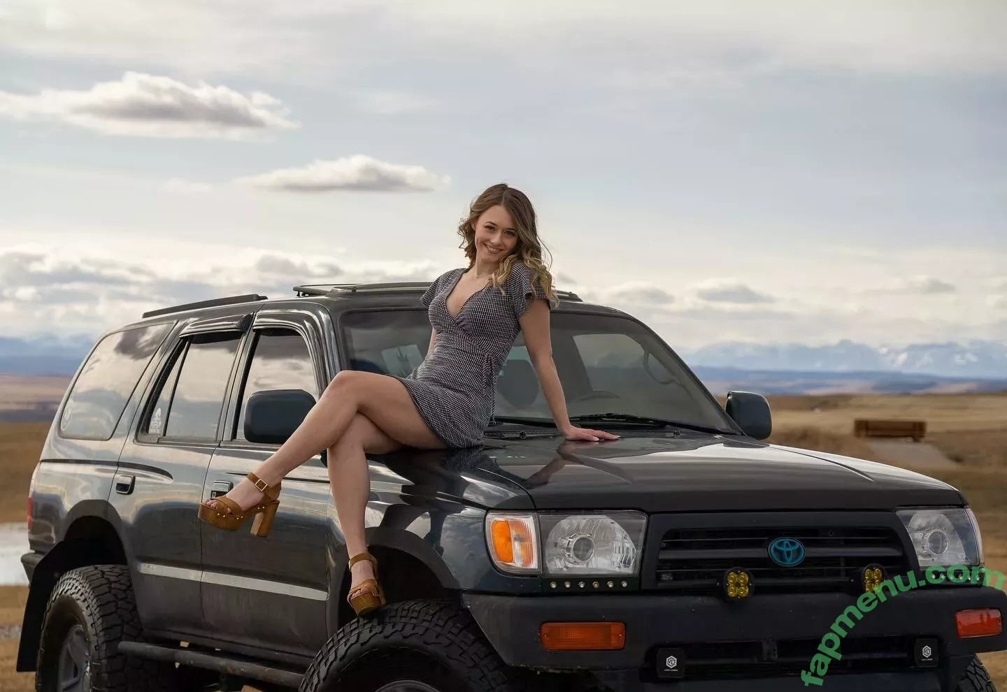 4x4froad nude photo #0056 (Annelisehope19 / TrucK & Car Girls / doubledoffroad / yogirlcassjax)