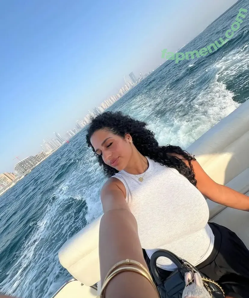 a.nnamaria98 nude photo #0003 (a.nnamaria98)