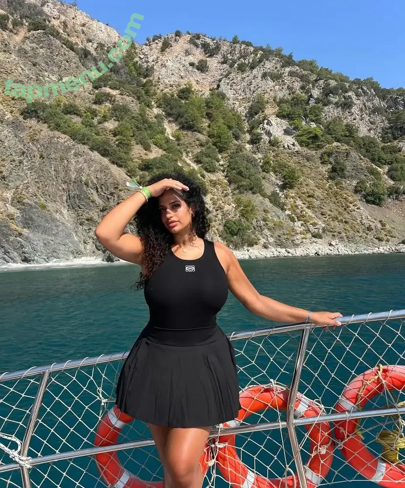 a.nnamaria98 nude photo #0017 (a.nnamaria98)