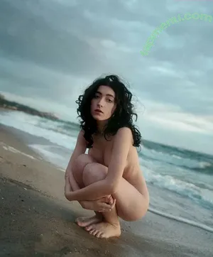  nude photo #0009