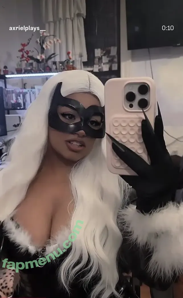 A.vriell nude photo #0293 (A.vriell)