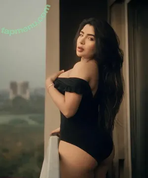 Aaditi Kohli / aaditikohliofficial nude photo #0008