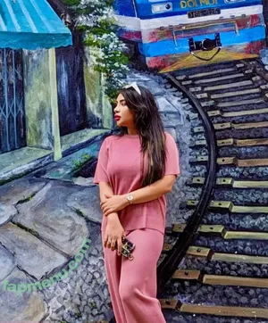 Aaditi Kohli / aaditikohliofficial nude photo #0025