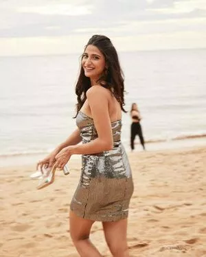 Aahana Kumra / aahanakumra nude photo #0025