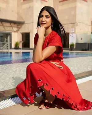 Aahana Kumra / aahanakumra nude photo #0085
