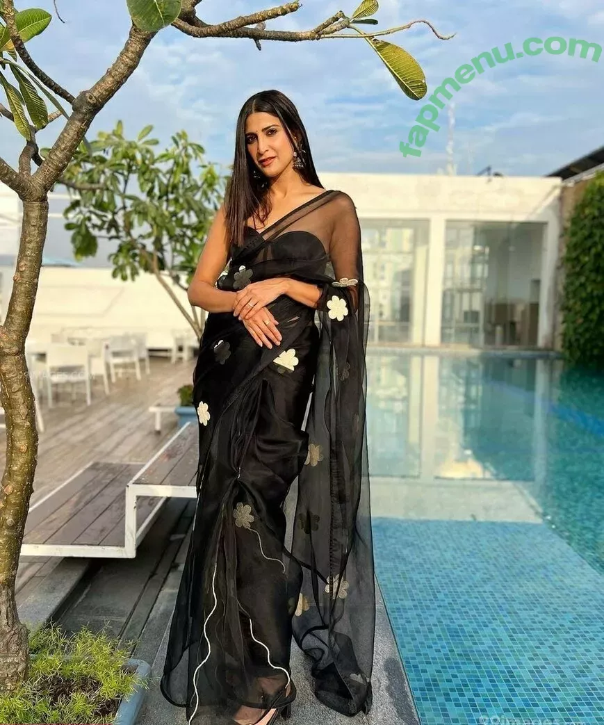 Aahana Kumra nude photo #0011 (aahanakumra)
