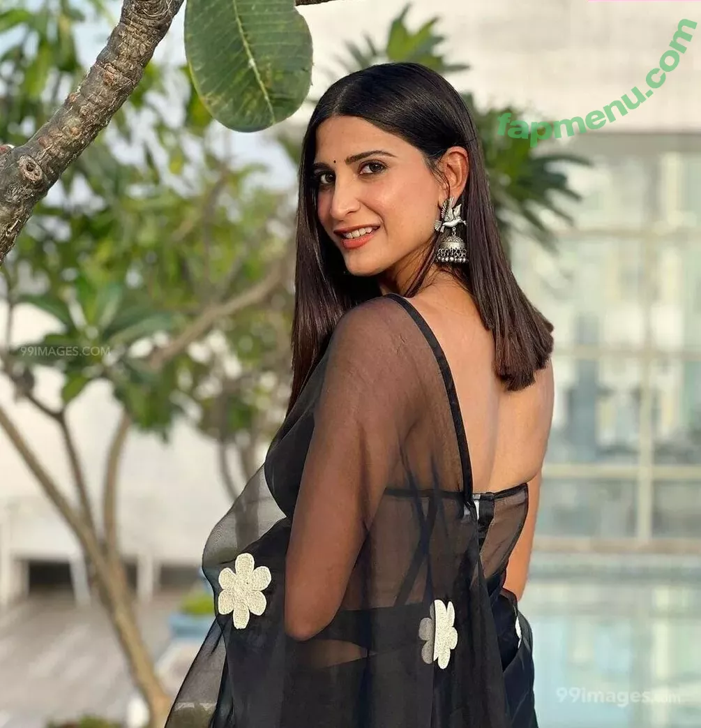 Aahana Kumra nude photo #0033 (aahanakumra)