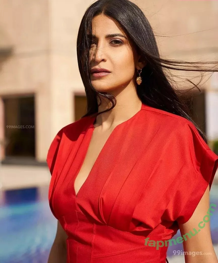 Aahana Kumra nude photo #0077 (aahanakumra)