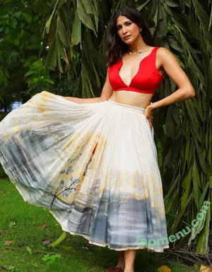 Aahana S Kumra / aahanakumra nude photo #0013