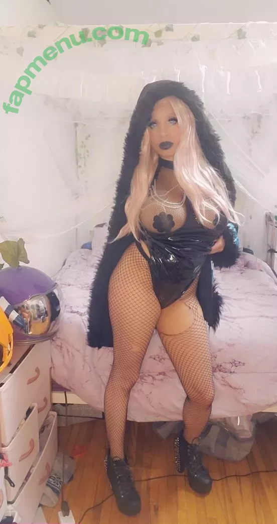 aaimztako nude photo #0199 (aaimztako)
