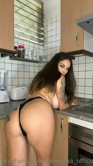  nude photo #0003
