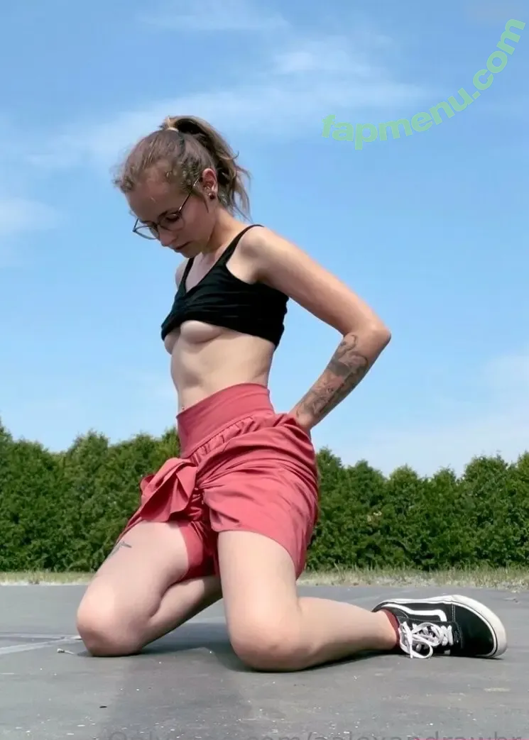 Aalexandrawbr nude photo #0016 (Aalexandrawbr)