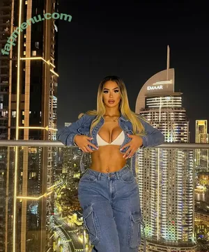 Aaliyah / aaliyahdang / aaliyahpk / aaliyahshiesty / aaliyahssofficiall nude photo #0053