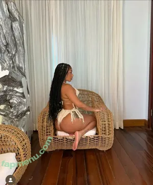 Aaliyah Enjoli / AEPediVlog / aaliyah.enjoli nude photo #0003