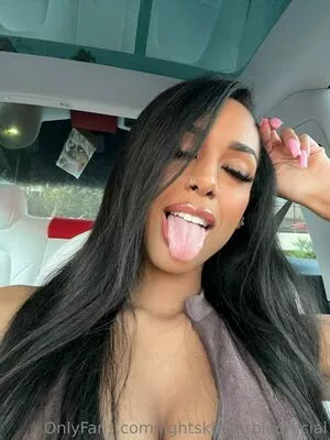 Aaliyah Foxxx / FoxxAaliyah / aaliyahfoxxofficial / aaliyahfoxxx nude photo #0003