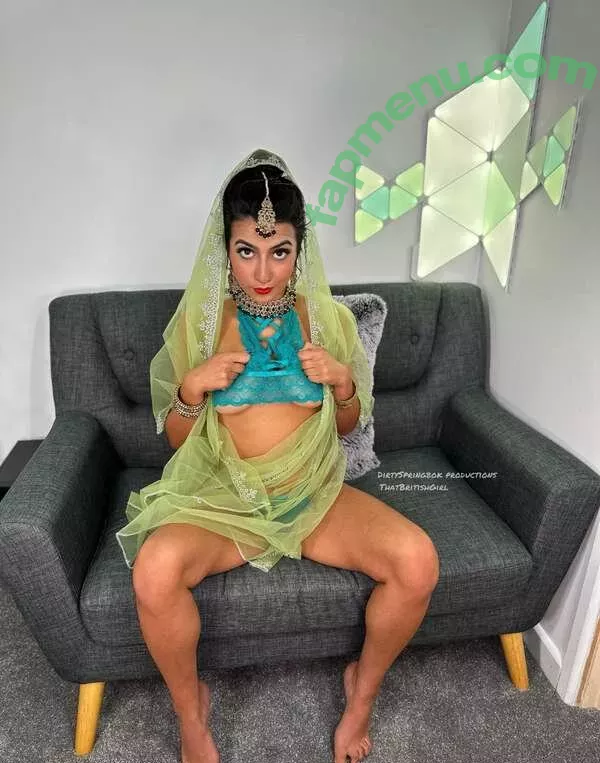 Aaliyah Yasin nude photo #0622 (_thatbritishcouple / aaliyah.yasin / thatbritishg1rl)
