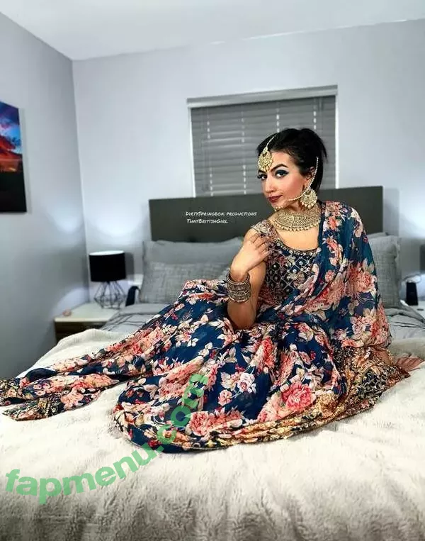 Aaliyah Yasin nude photo #0652 (_thatbritishcouple / aaliyah.yasin / thatbritishg1rl)