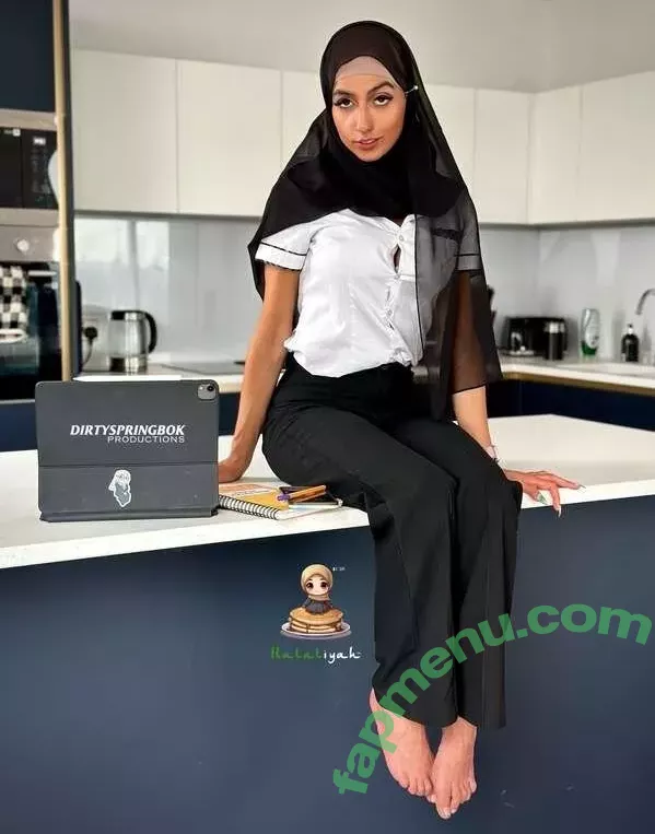 Aaliyah Yasin nude photo #0688 (_thatbritishcouple / aaliyah.yasin / thatbritishg1rl)