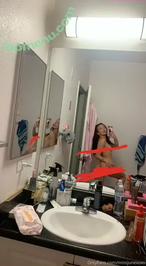aaliyahcruz00 / aaliyahfuckingcruz nude photo #0009