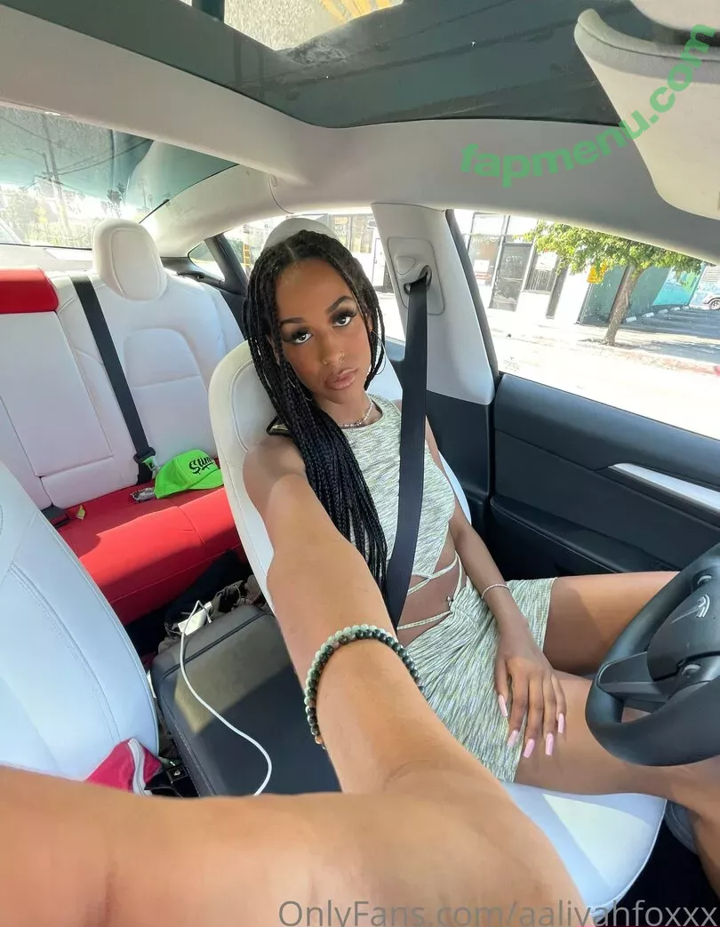 aaliyahfoxxx nude photo #0077 (aaliyah.foxx)