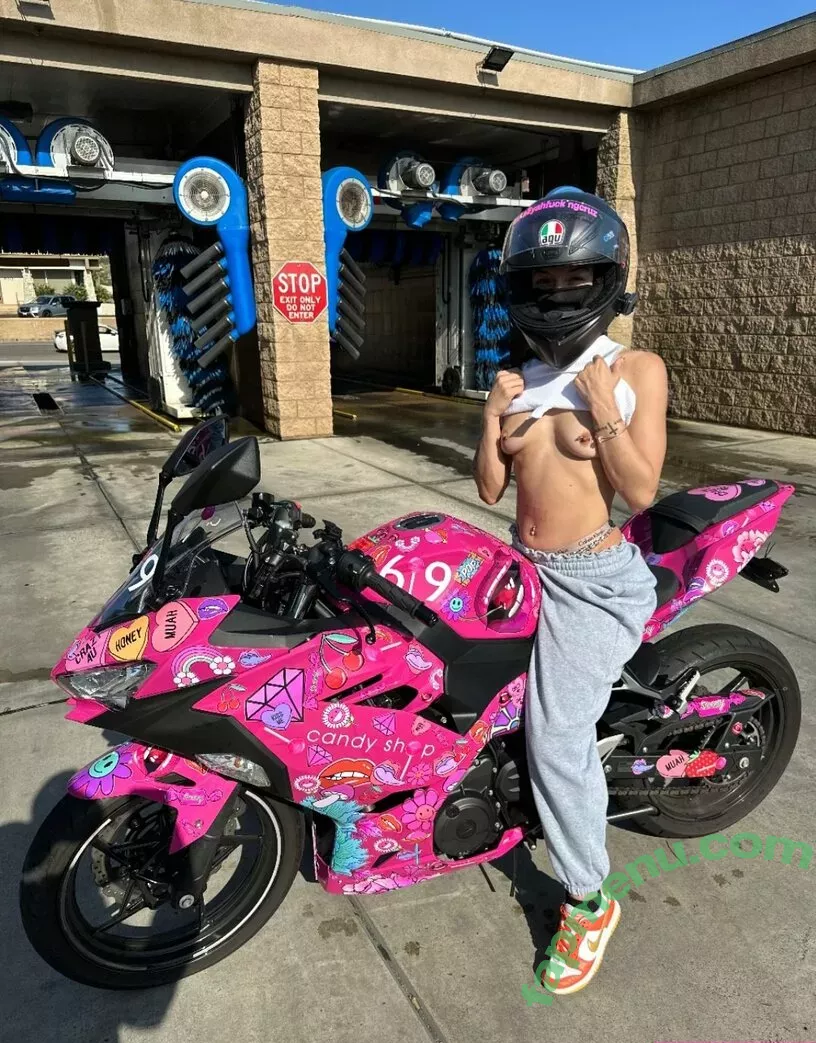 aaliyahfuckingcruz nude photo #0005 (aaliyahcruz00 / aaliyahfucking / missjunexoxo)