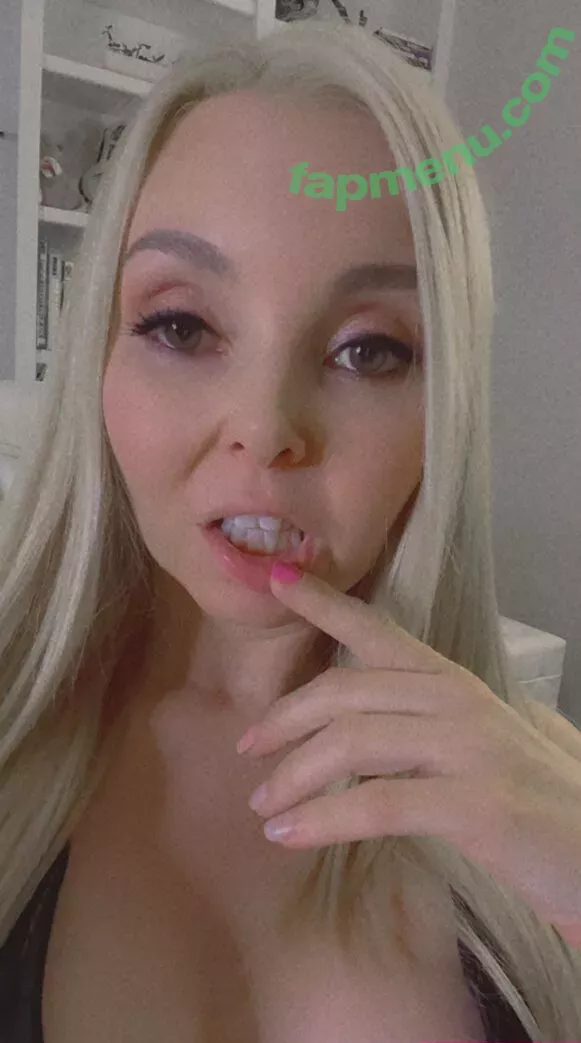 aaliyahlove nude photo #0047 (aaliyah.love019)