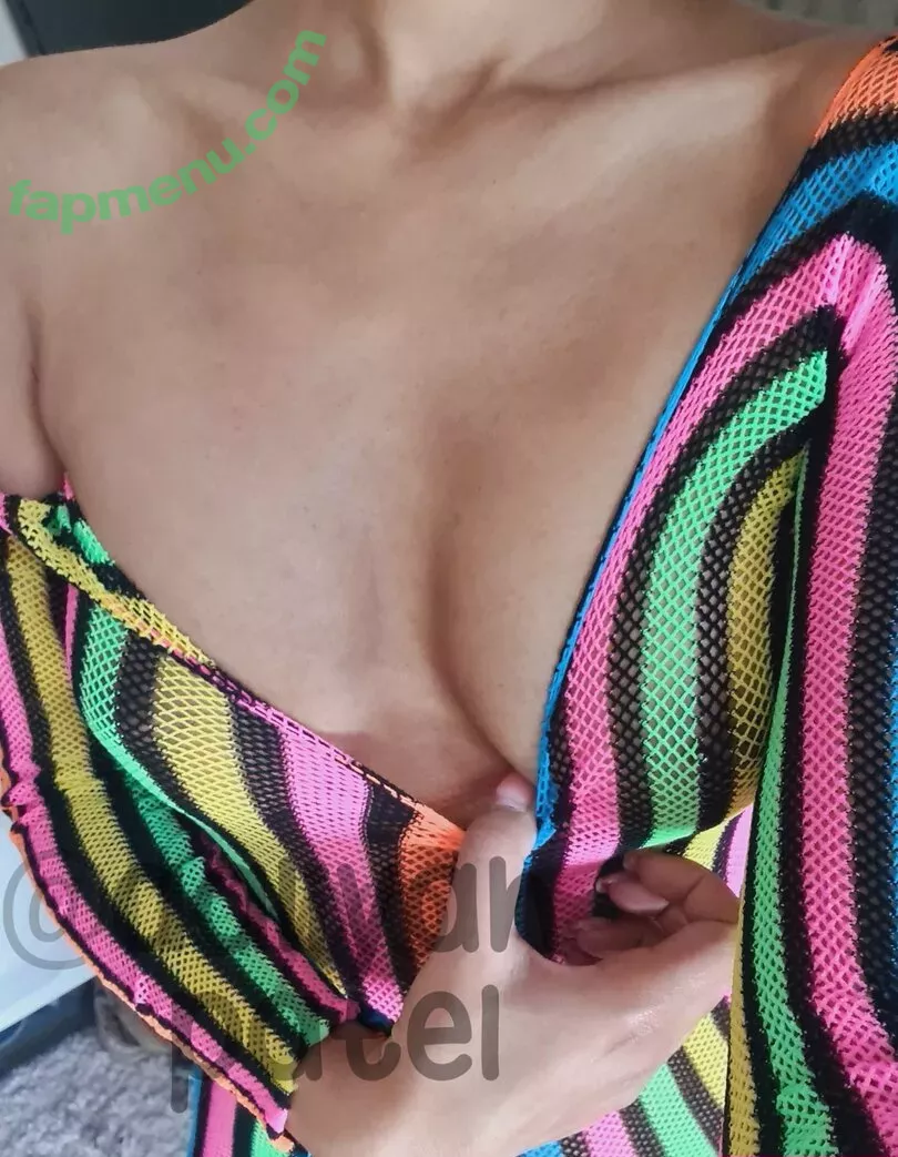 aaliyahlrose nude photo #0025 (aaliyahrosemusic)