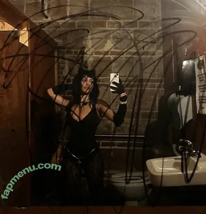 Aaliyeezy / theallierae nude photo #0550