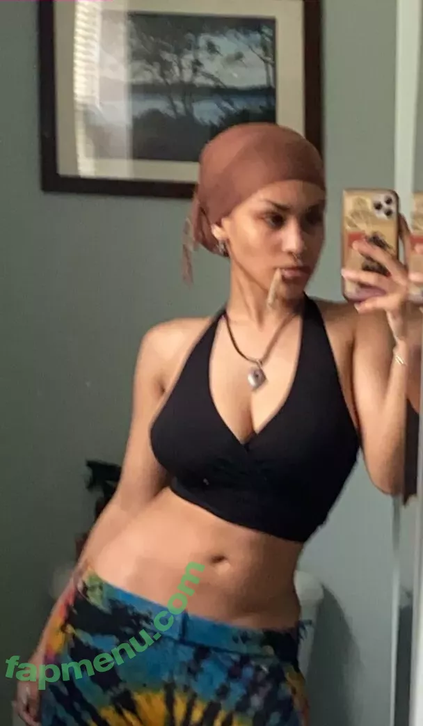 Aaliyeezy nude photo #0075 (theallierae)