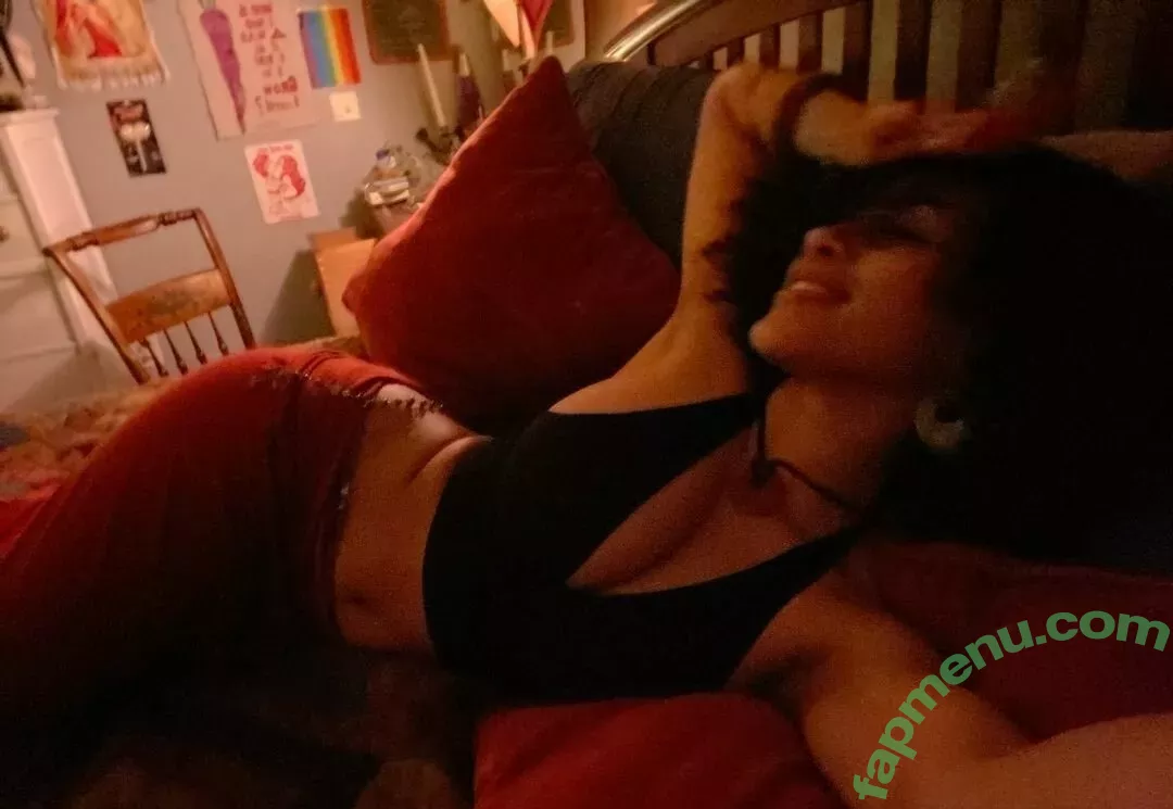 Aaliyeezy nude photo #0090 (theallierae)