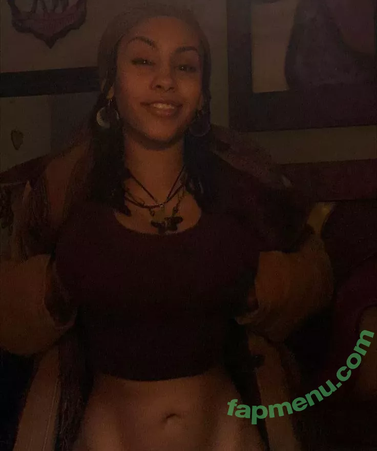 Aaliyeezy nude photo #0135 (theallierae)