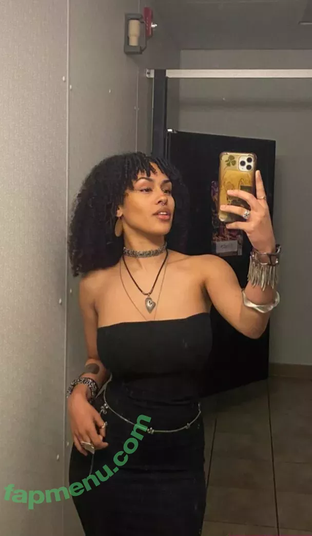 Aaliyeezy nude photo #0160 (theallierae)