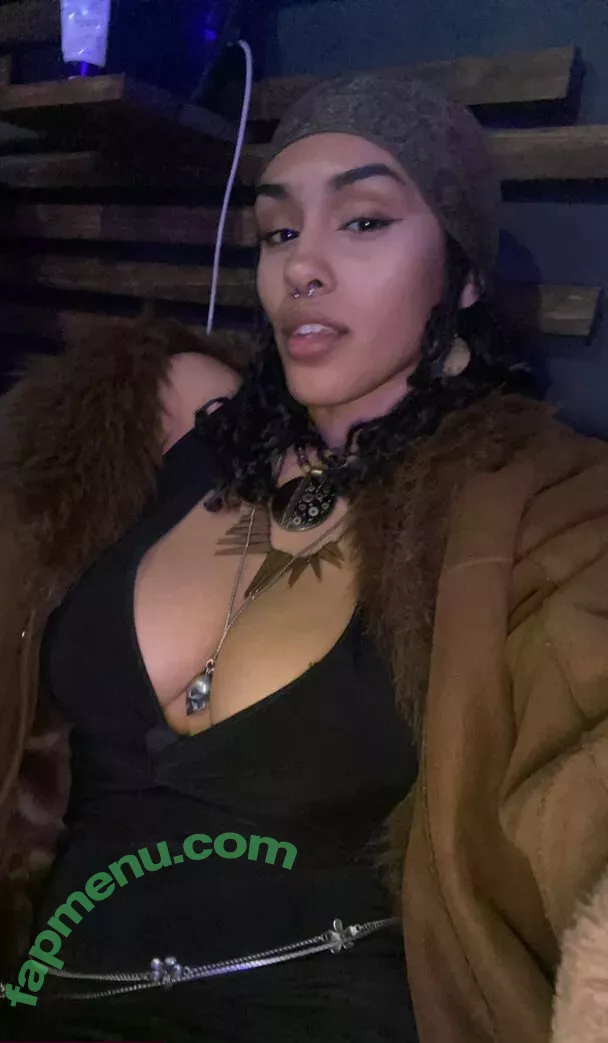 Aaliyeezy nude photo #0186 (theallierae)