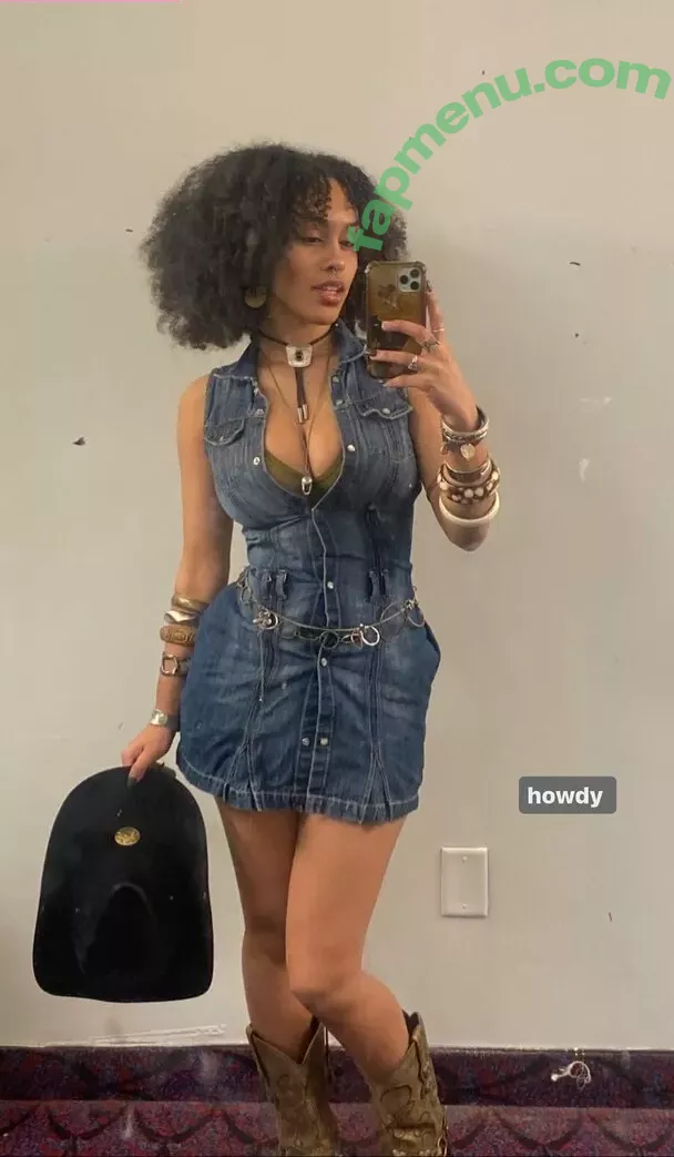 Aaliyeezy nude photo #0189 (theallierae)