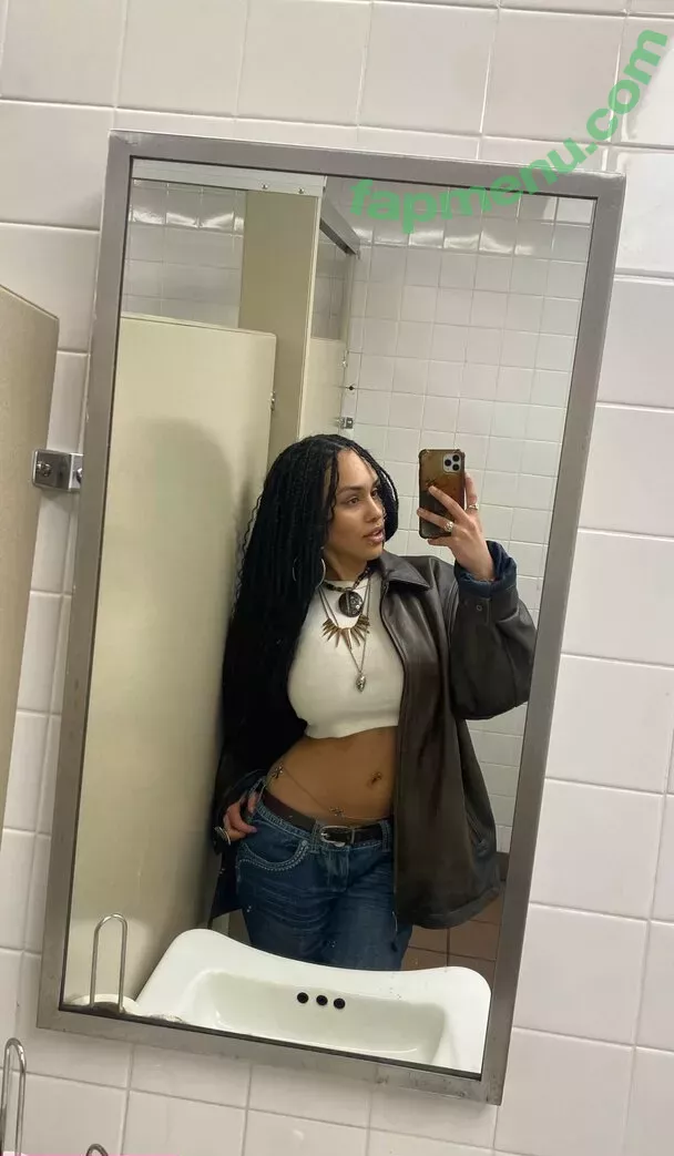 Aaliyeezy nude photo #0220 (theallierae)