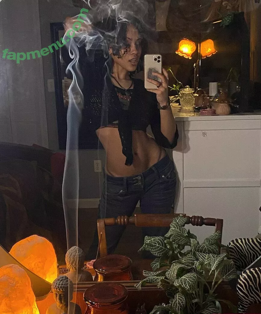 Aaliyeezy nude photo #0265 (theallierae)