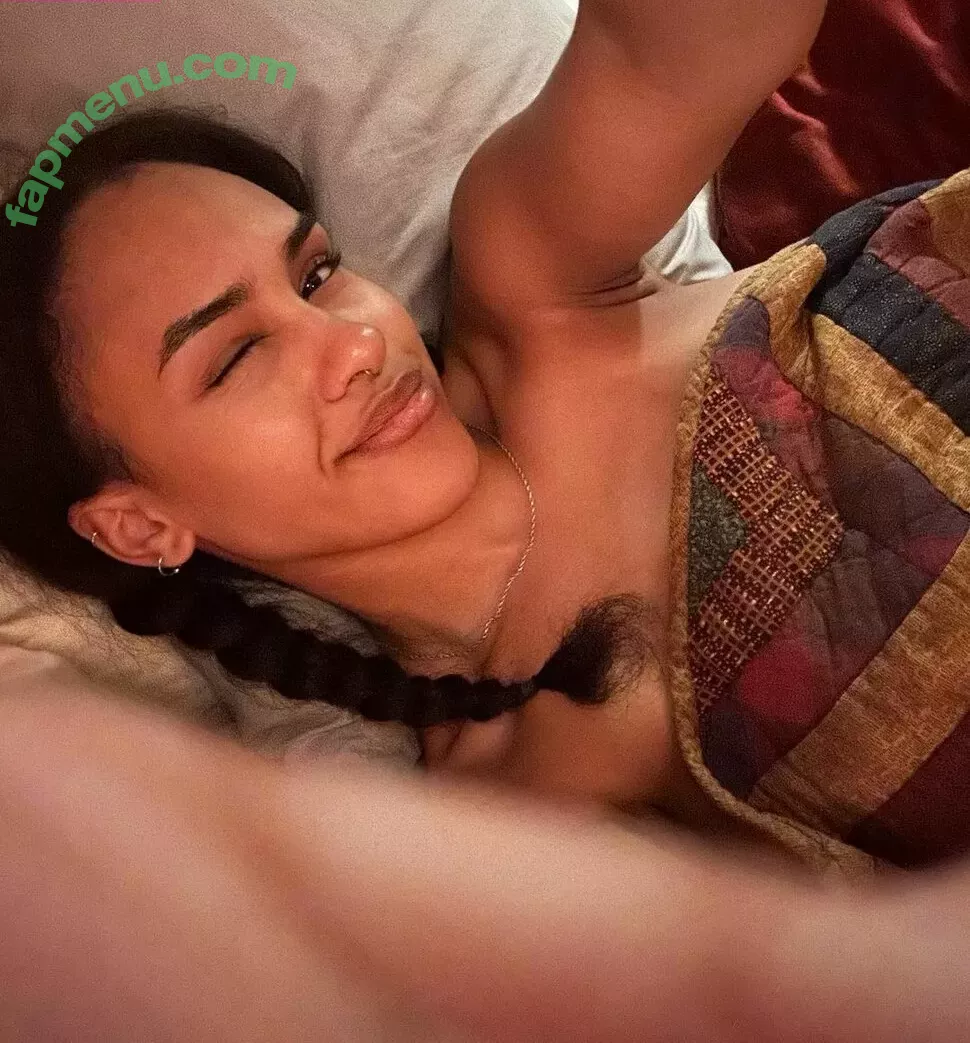 Aaliyeezy nude photo #0335 (theallierae)