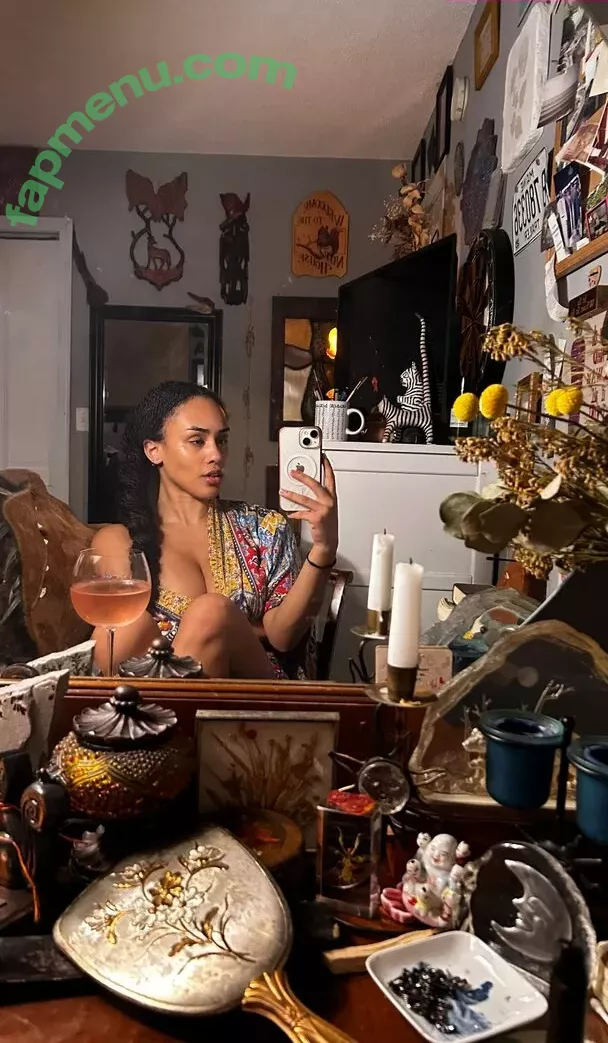 Aaliyeezy nude photo #0404 (theallierae)