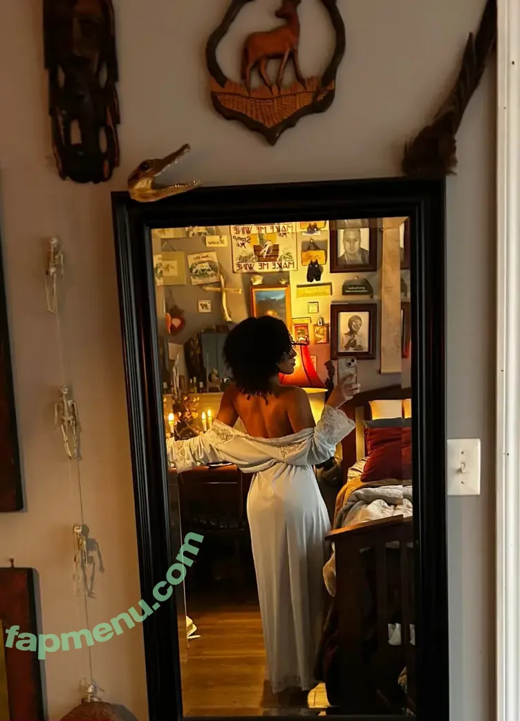 Aaliyeezy nude photo #0502 (theallierae)