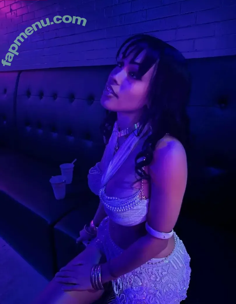Aaliyeezy nude photo #0528 (theallierae)