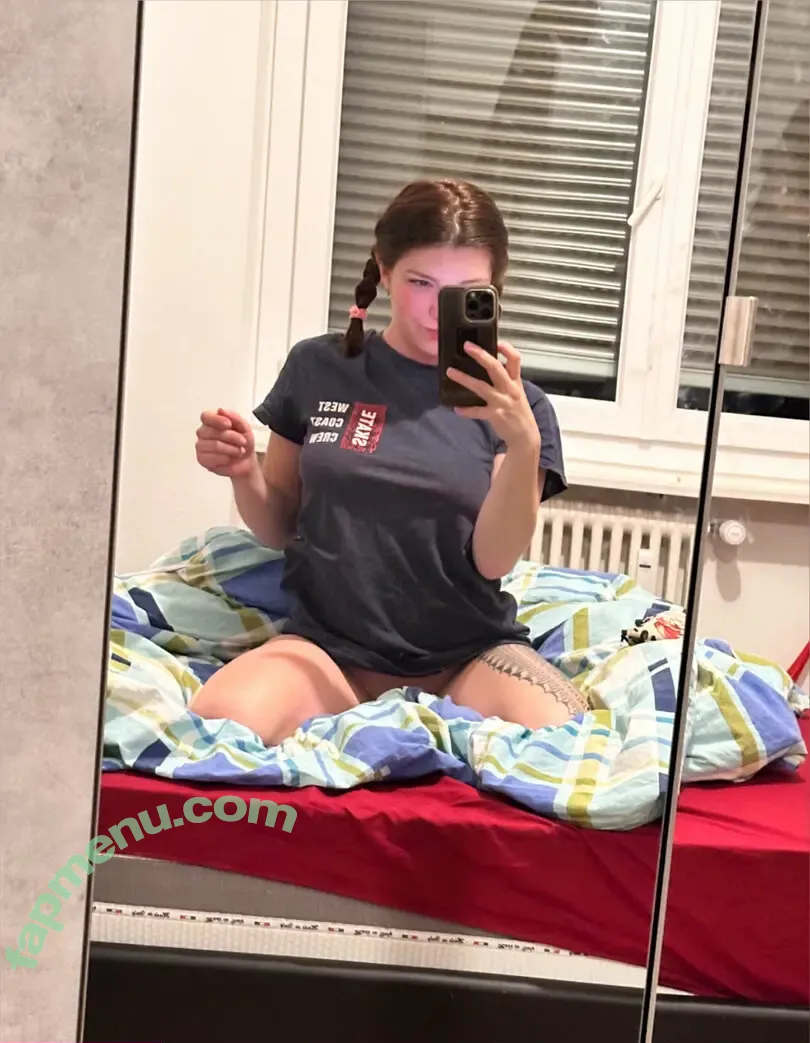 aambrixx nude photo #0006 (aambrixx_)