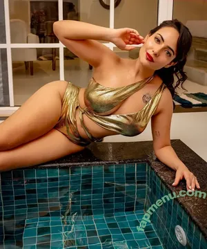Aanchal Munjal / aanchalmunjalofficial nude photo #0021