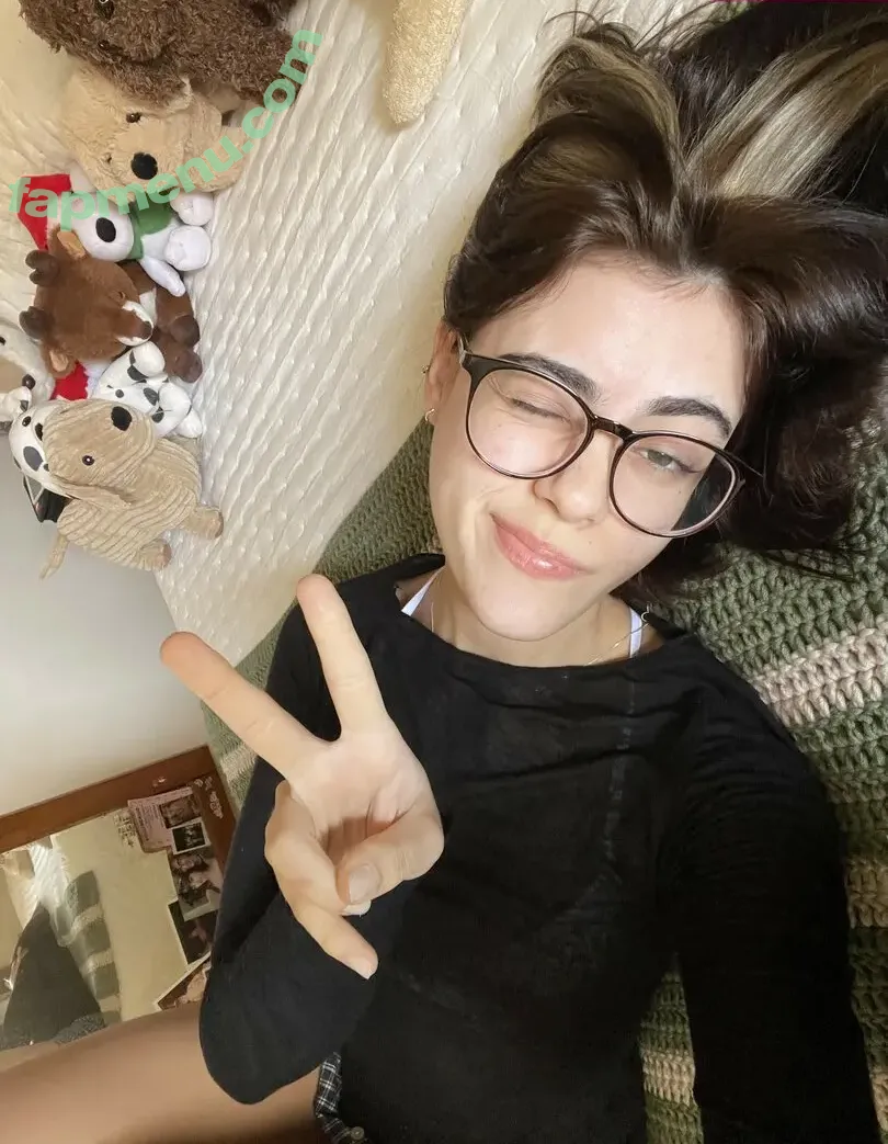 aangelarrochista nude photo #0454 (mrs_arockstar)