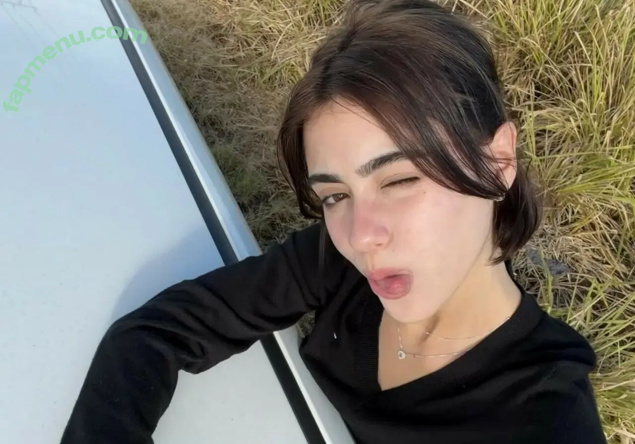 aangelarrochista nude photo #0518 (mrs_arockstar)