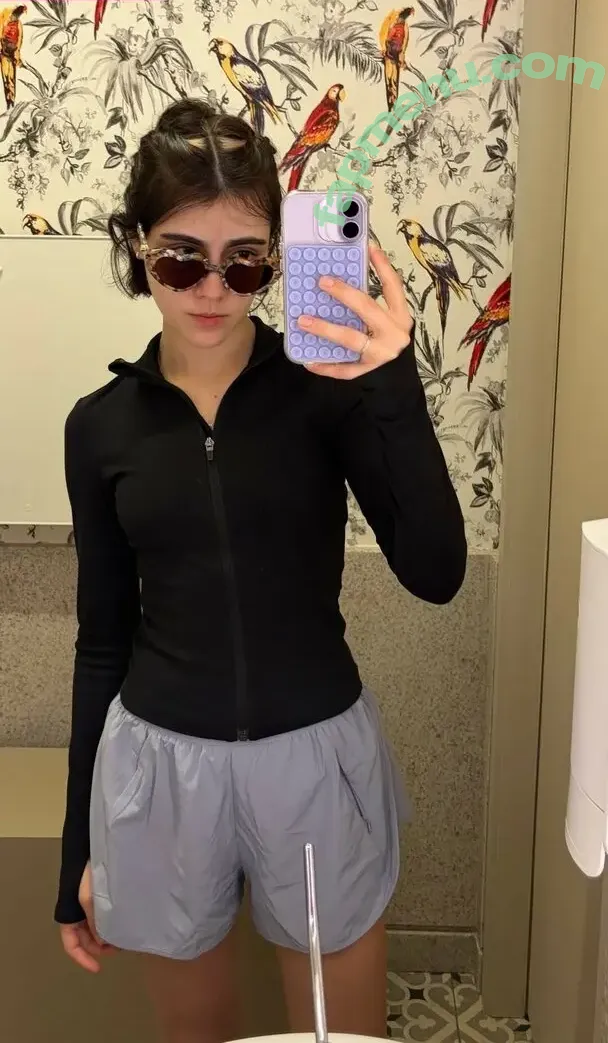 aangelarrochista nude photo #0526 (mrs_arockstar)