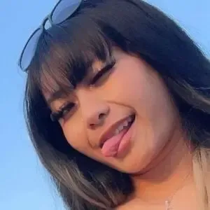 aanggiee / angiebangiie / issaanggiee nude photo #0005