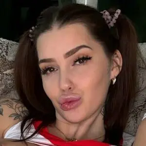 aariianaaaaaa page